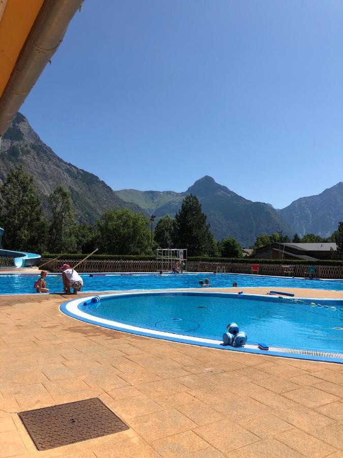 La Maison De La Montagne Le Bourg-dʼOisans 外观 照片